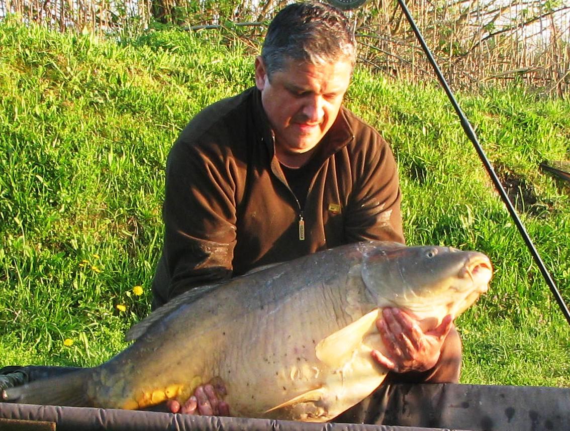 Pelagicevo Jezero  aprilie 2015 - img2001.JPG